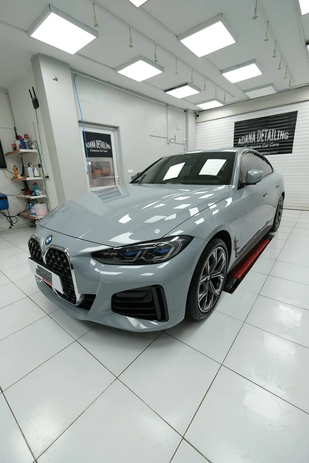 WaxPro PPF uygulanmış araç — ön görünüm